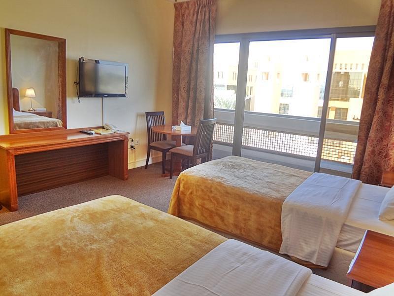 Top Hotel Apartments Al Ain Buitenkant foto